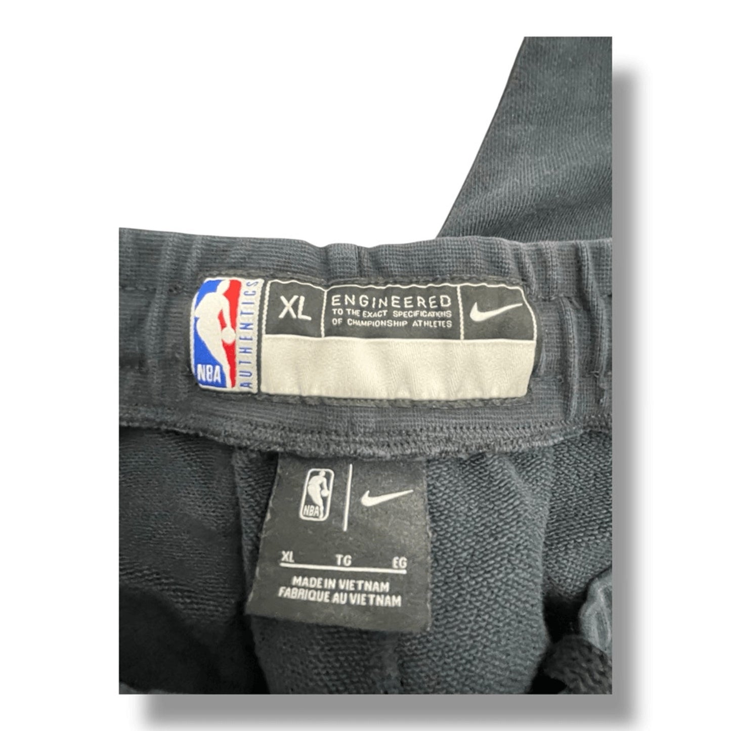 Vintage Nike NBA Chicago Bulls Authentic Jogger Sweatpants Size XL Black