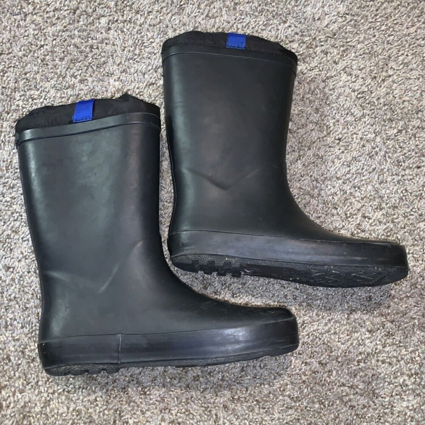 Kids CAT & JACK RAINBOOTS rain snow high boots BLACK RUBBER waterproof sz 2