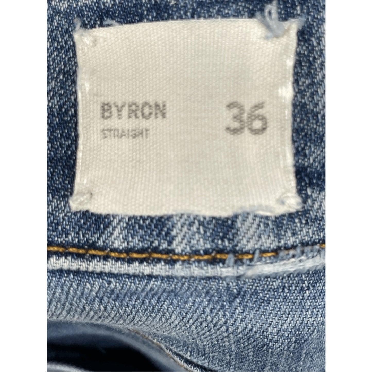 Hudson women’s Denim Blue Jeans Size 36 Byron Straight Zip Fly