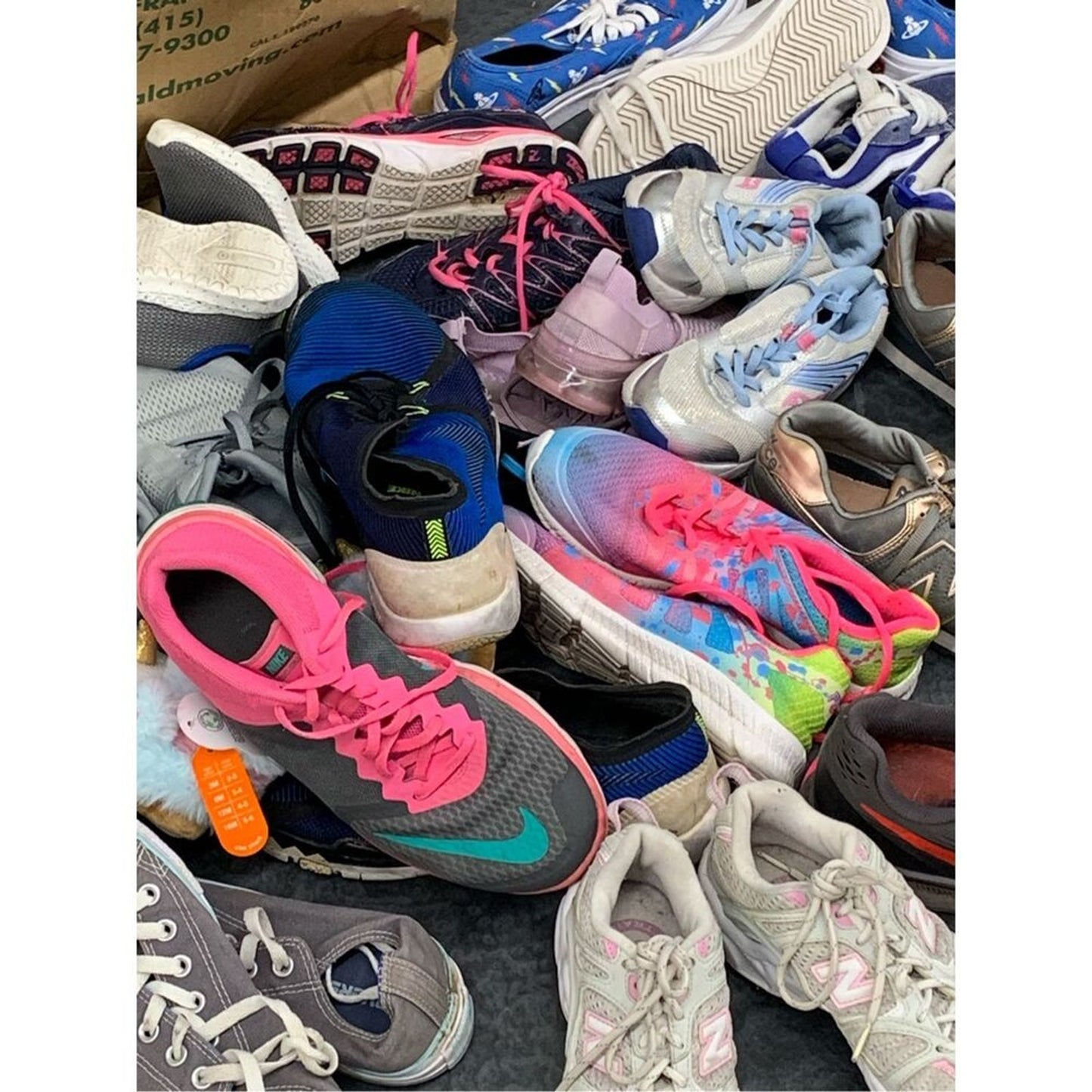 10 Pair Nike Adidas Vans Puma Brooks Gently Used Sneakers Wholesale Mixed Bundle