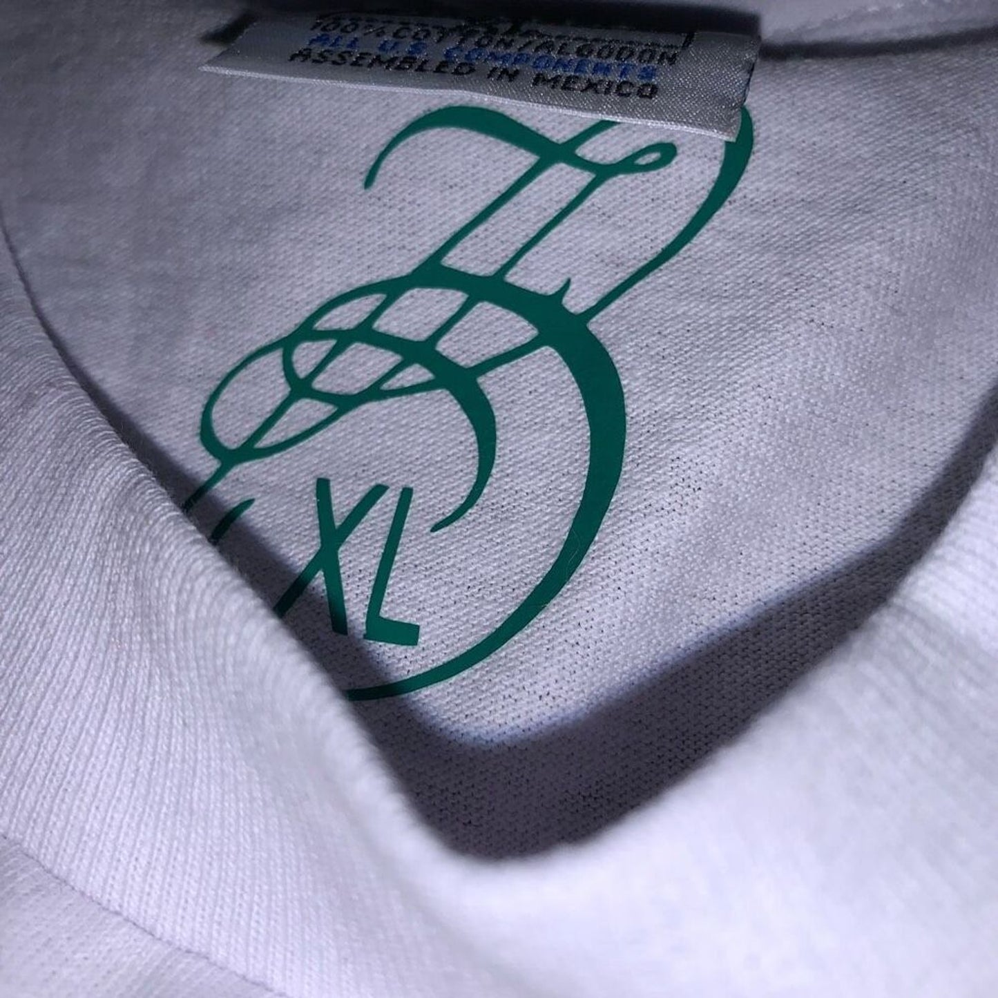 Men’s White Heavy Weight Graphic T-shirt 100% Cotton Size XL