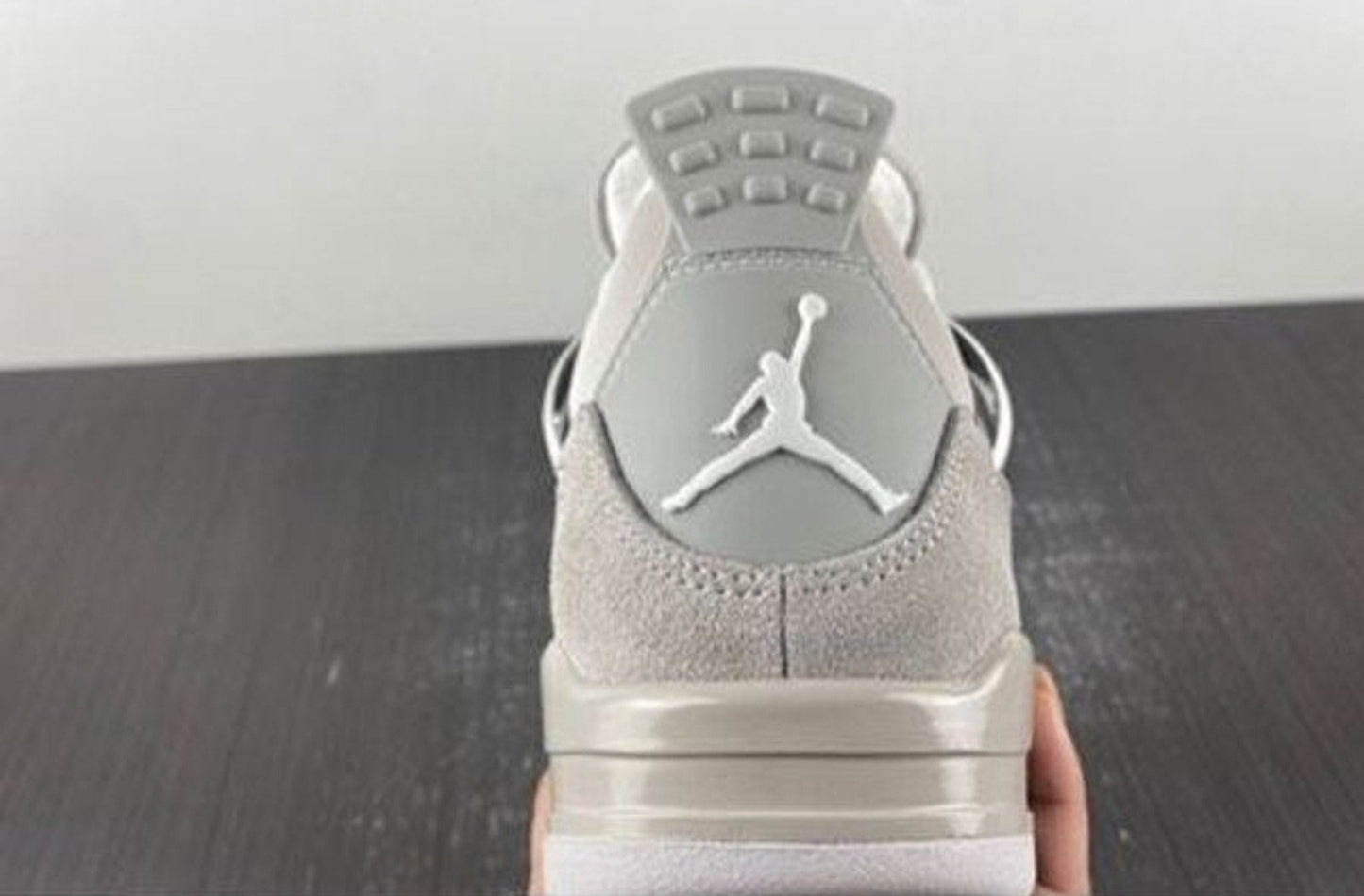 Air Jordan 4 WMNS Frozen Moments AQ9129-001 Size 8.5